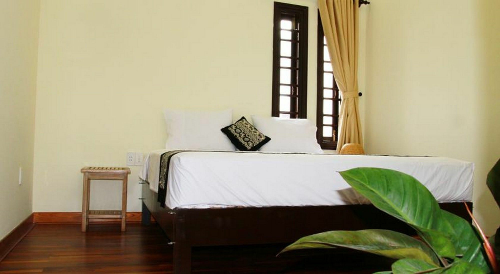 Leaf Homestay Хойан Экстерьер фото